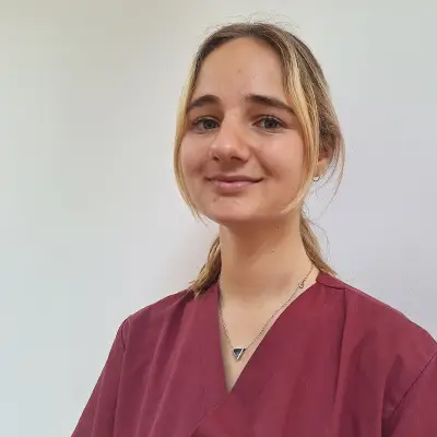 Portrait Natalie Steiner - Auszubildende Tiermedizinische Fachangestellte